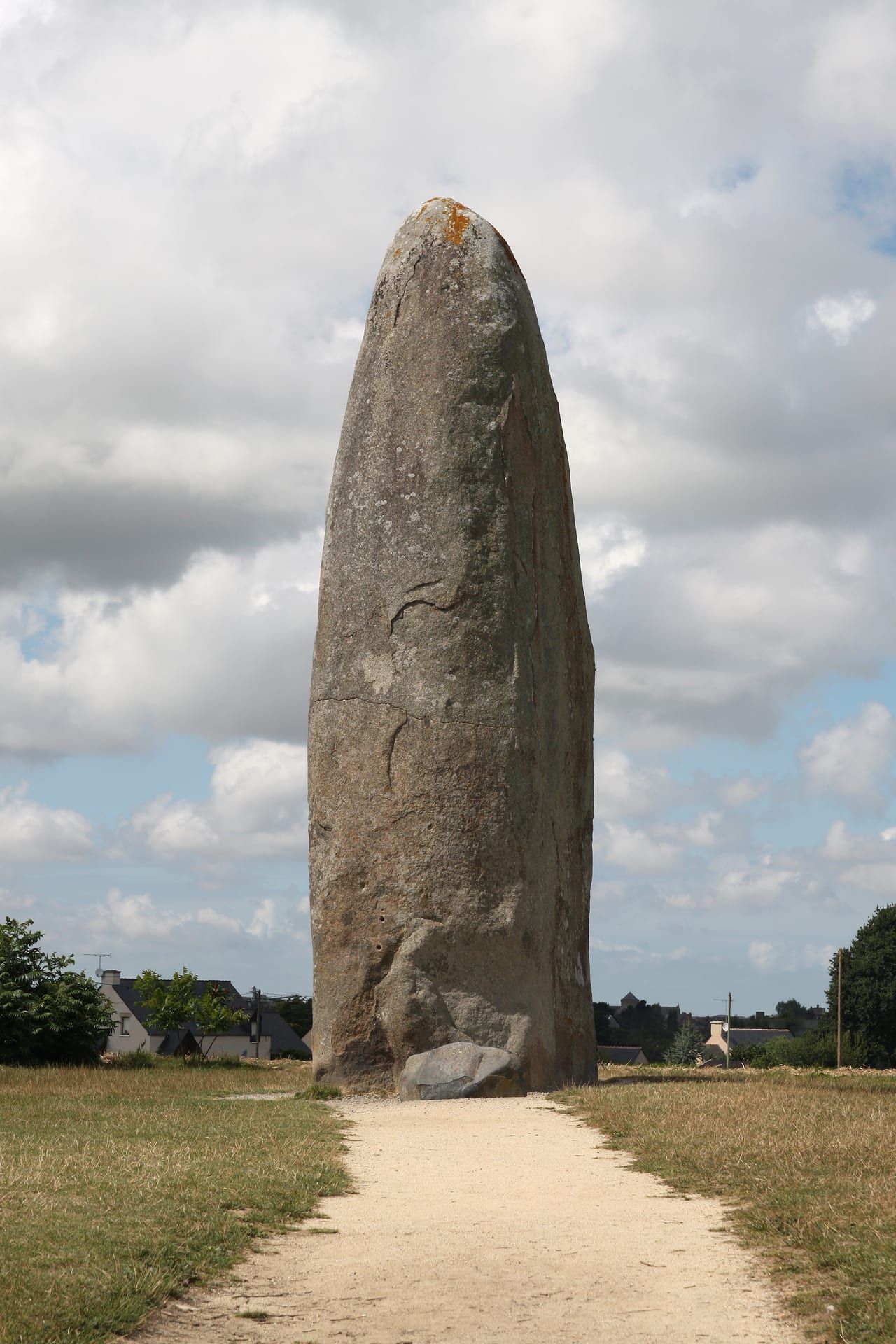 Menhir du Champ Dolent
